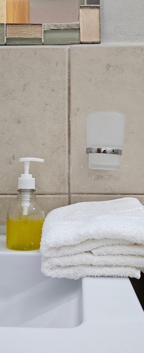 Bathroom, towels