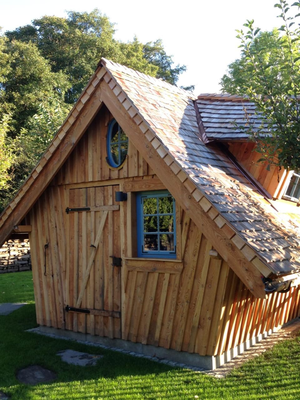 Property building, Garden, Garden view