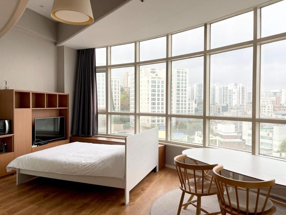 Seoul Stn 3min Panorama Duplex Apartment in Seoul
