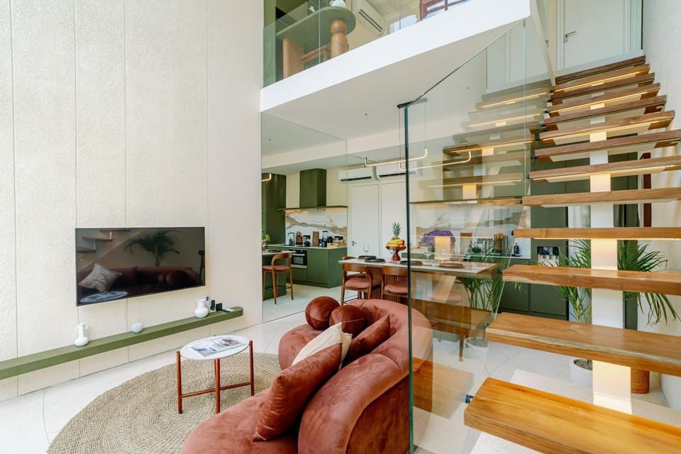 Communal lounge/ TV room, Living room, Seating area