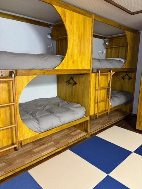 bunk bed