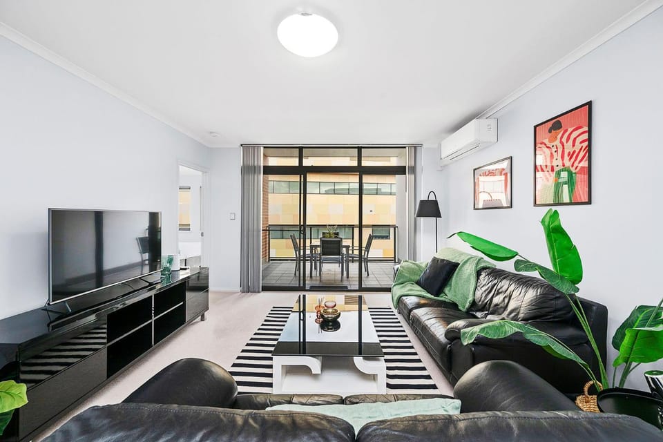 TV and multimedia, Living room, Decorative detail