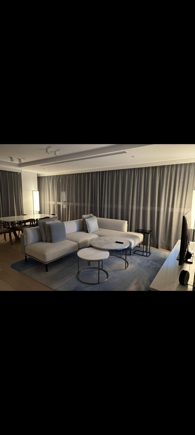 mista lux Apartment in Surfers Paradise