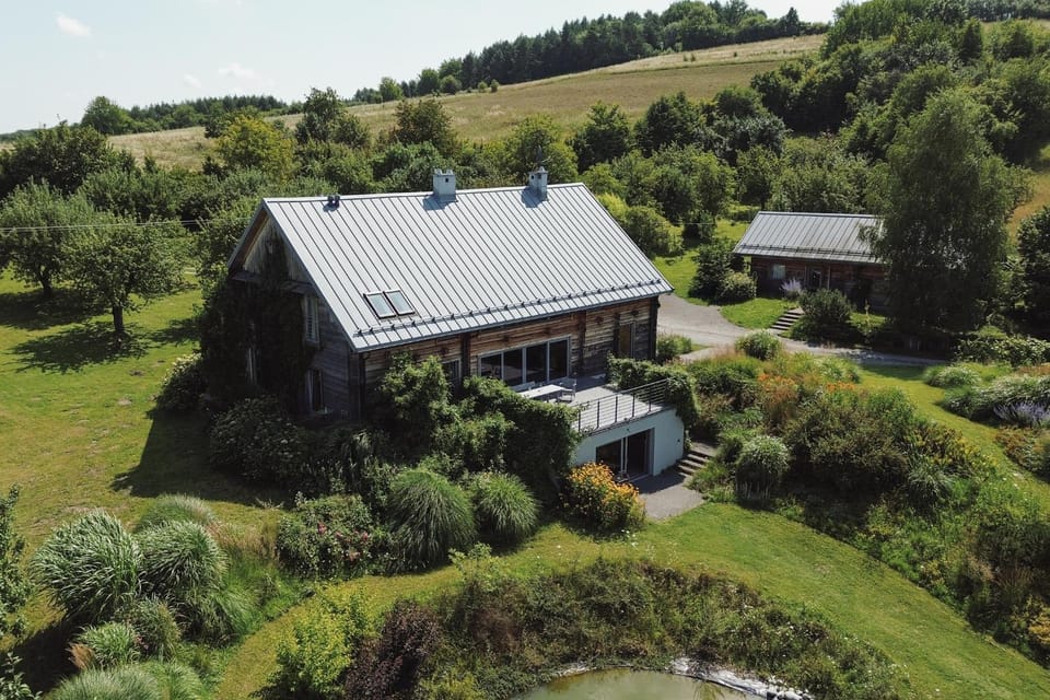 Property building, Day, Natural landscape, Bird's eye view, Garden, Garden view