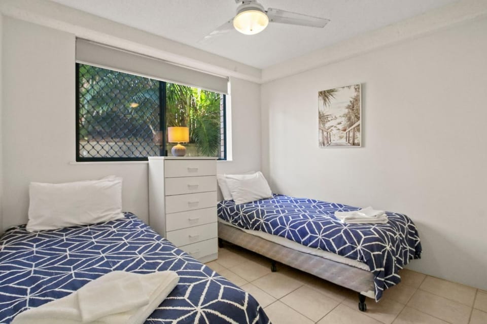 Lindomare Unit 1, 11 Orvieto Tce, Kings Beach Apartment in Kings Beach