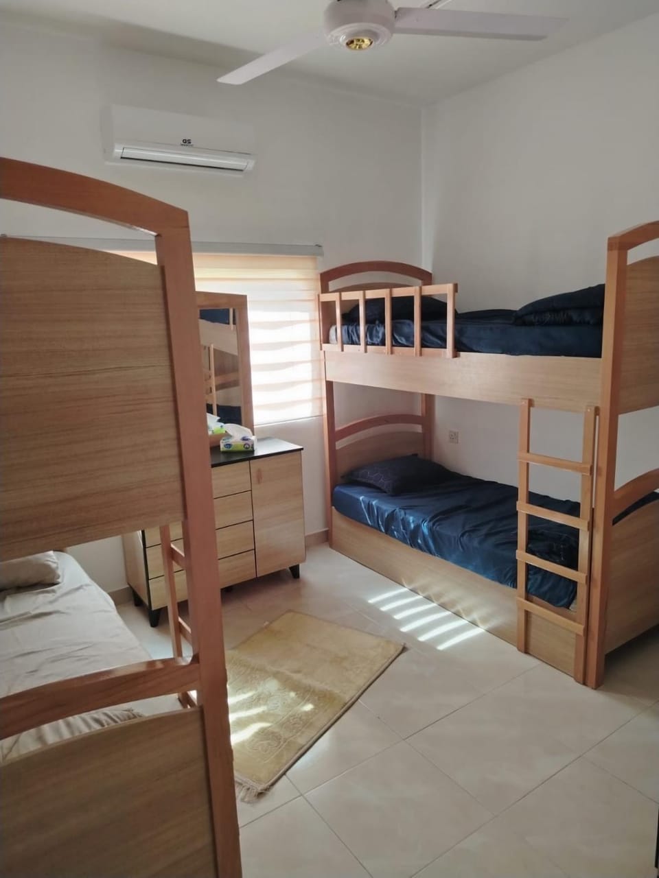 Photo of the whole room, Bedroom, bunk bed, fireplace