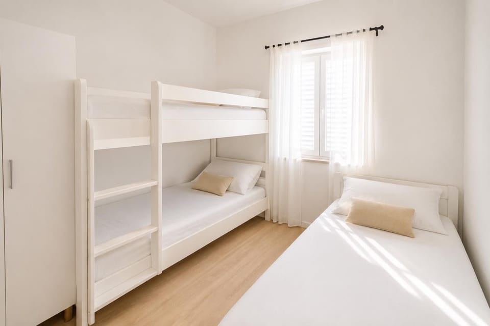 Bed, bunk bed