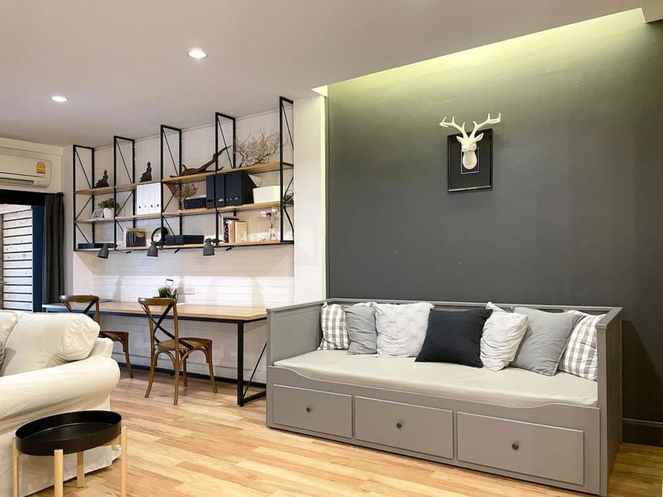 Vélin Samsen - Entire house with 3 Bedrooms near old town House in Bangkok