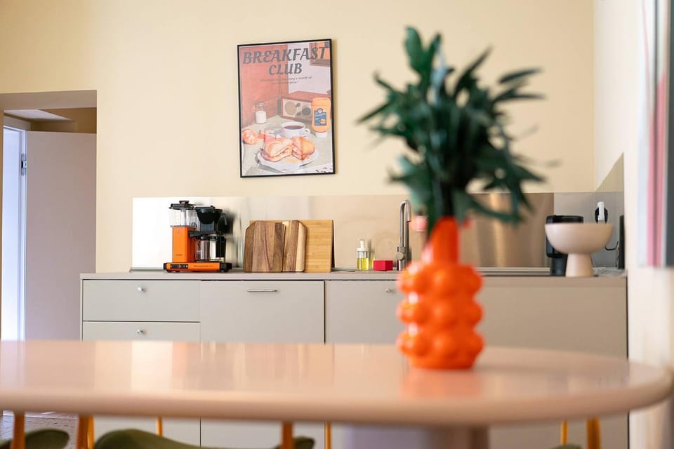 Coffee/tea facilities, Kitchen or kitchenette, Other