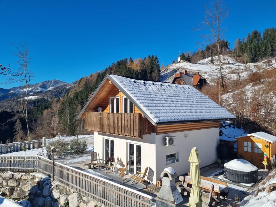 Property building, Winter
