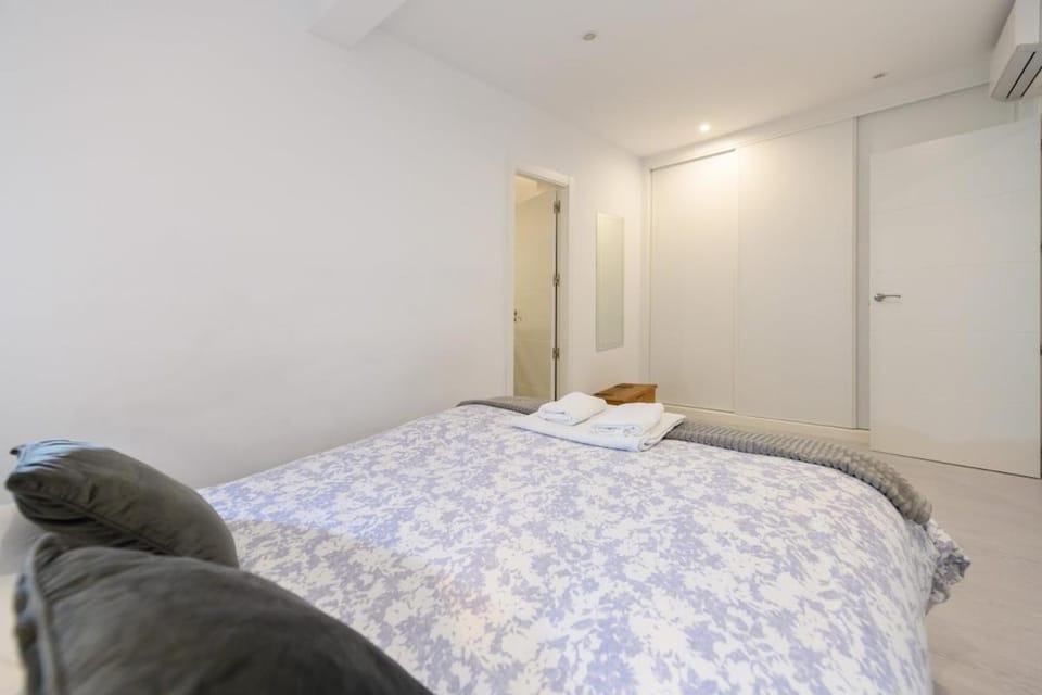 Temporary rental in Madrid 1st floor apartment NMO41HA Apartment in Madrid