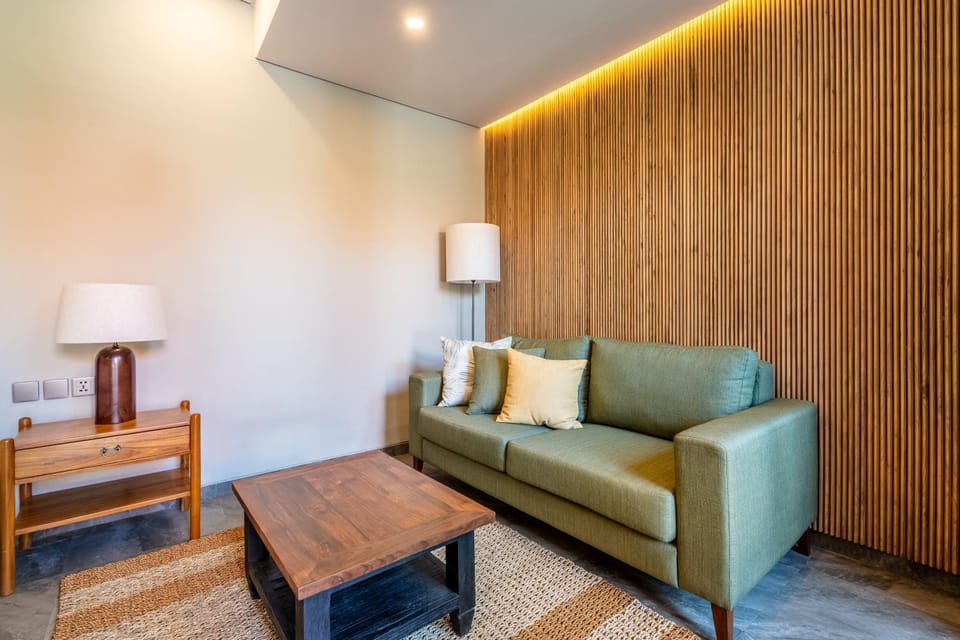 Seating area, Bedroom