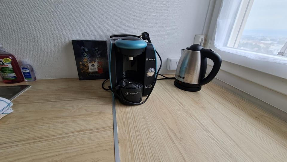 Coffee/tea facilities