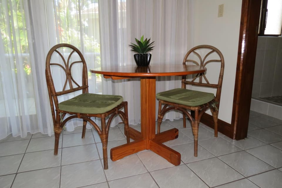 Balcony/Terrace, Dining area