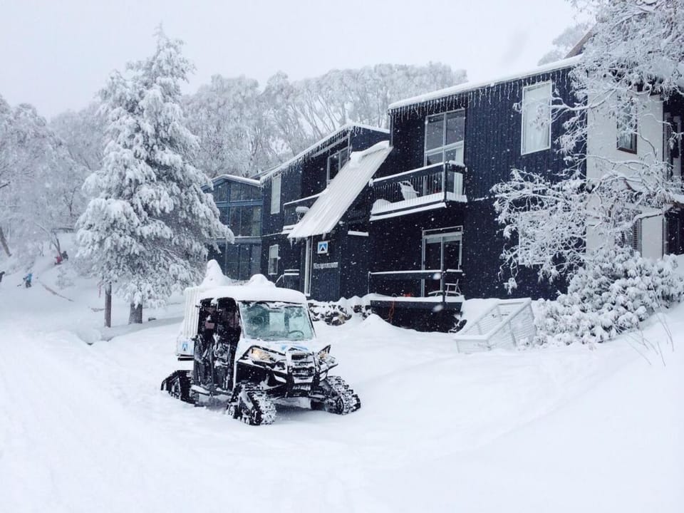 KILIMANJARO ALPINE APARTMENTS 3 BEDROOM Apartment Apartment in Falls Creek