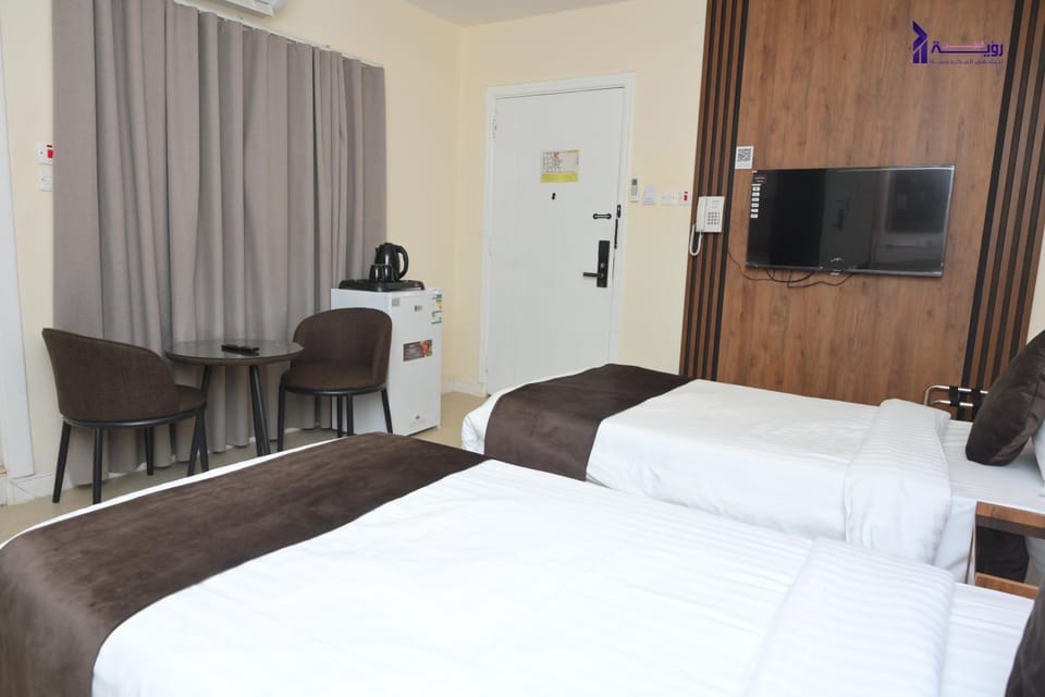 Communal lounge/ TV room, Bed, TV and multimedia, Photo of the whole room, Bedroom