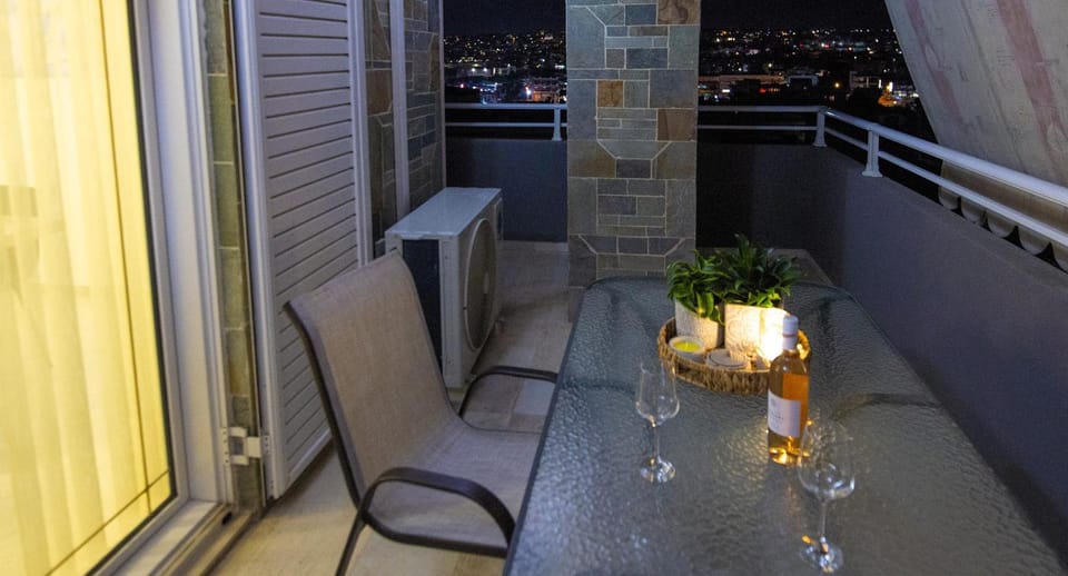 Night, View (from property/room), Balcony/Terrace, Balcony/Terrace, Drinks