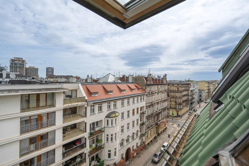 Property building, City view
