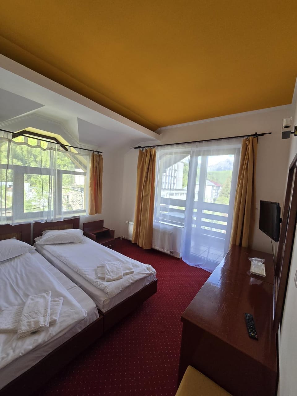 Casa Maria Azuga by Genco Bed and Breakfast in Prahova, Romania