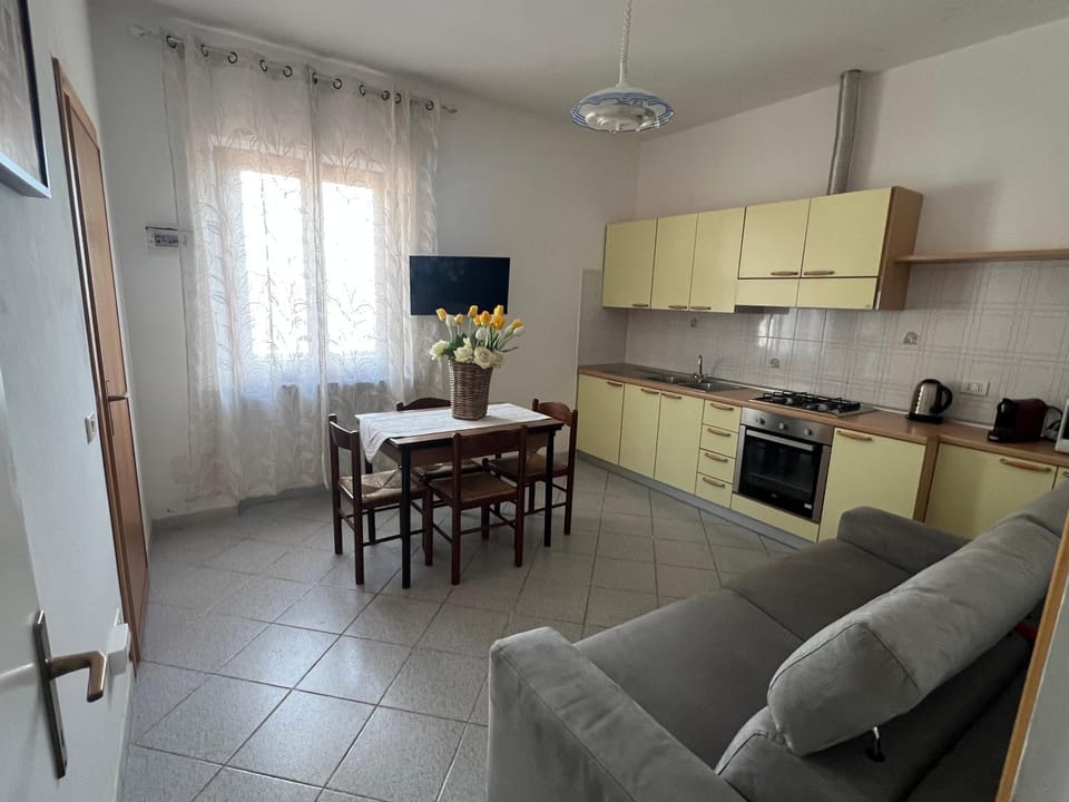 Appartamento Marisa2 a soli 200mt dal mare e vista mare Apartment in Campo nell'Elba