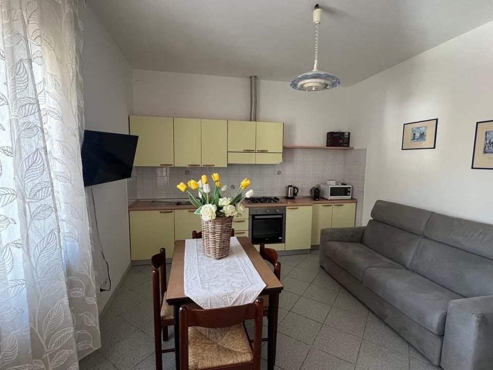 Appartamento Marisa2 a soli 200mt dal mare e vista mare Apartment in Campo nell'Elba