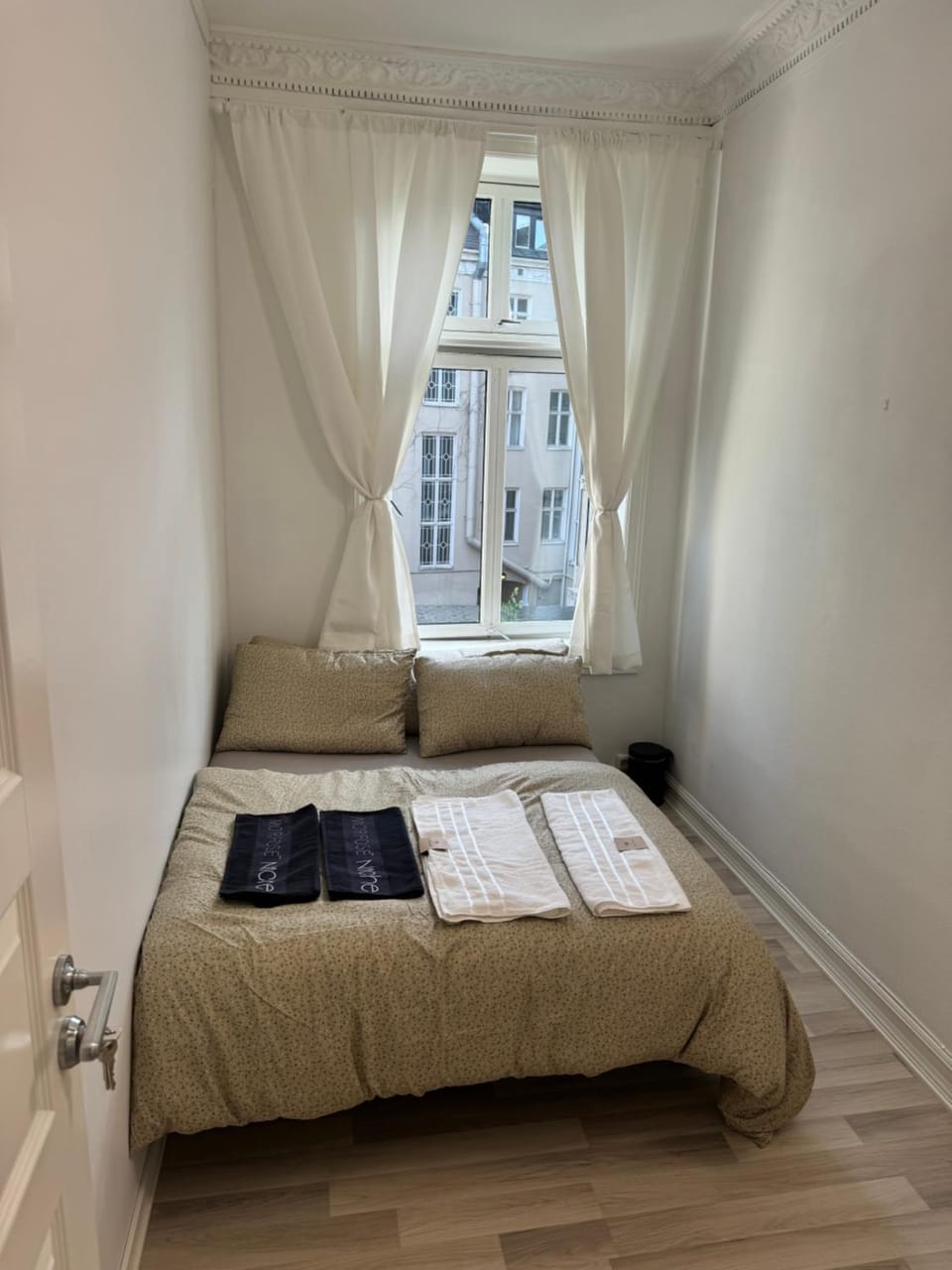 room with sharing bathroom and kitchen Vacation rental in Oslo