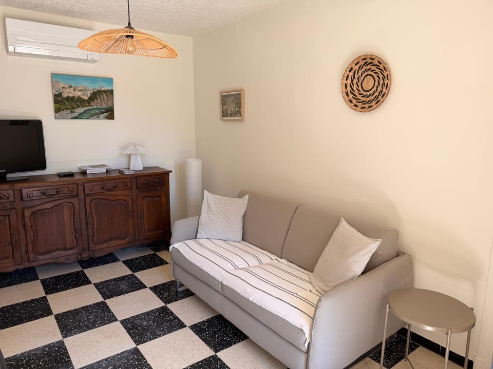 Estate with pool on 2 hectares in Balazuc Villa in Balazuc