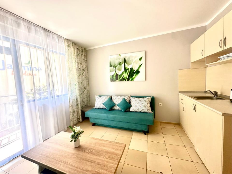 Kitchen or kitchenette, Photo of the whole room