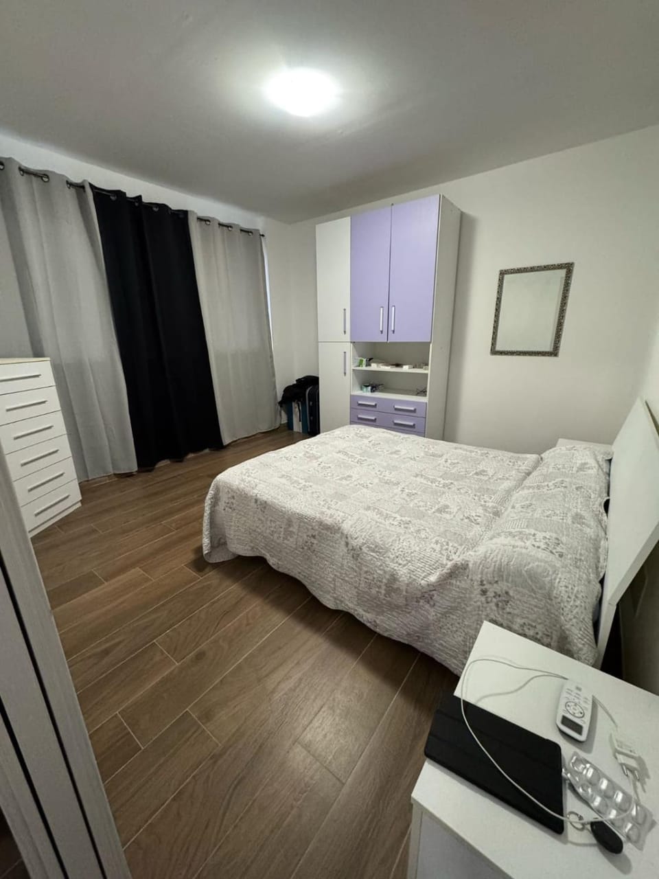 Bed, Photo of the whole room, Bedroom, wardrobe