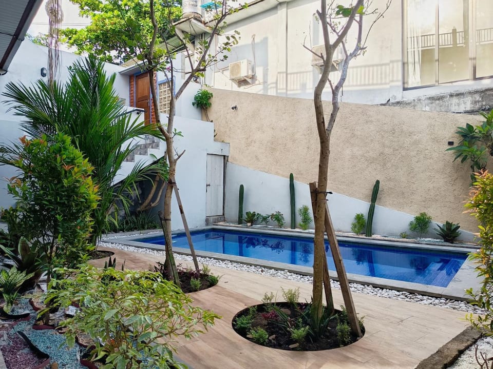 Balcony/Terrace, Pool view, Swimming pool