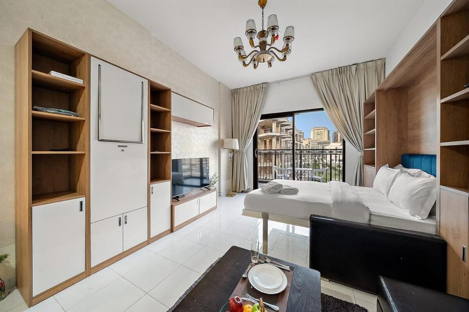 FIRST CLASS Studio Elegant Escape, Cozy Luxe Apartment in Dubai
