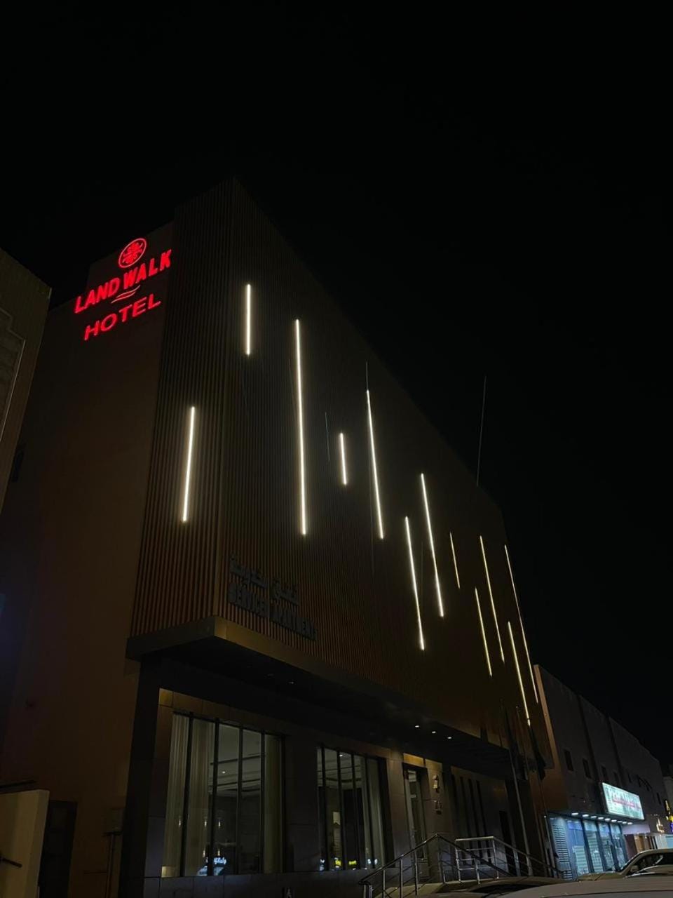 Property building, Facade/entrance, Night
