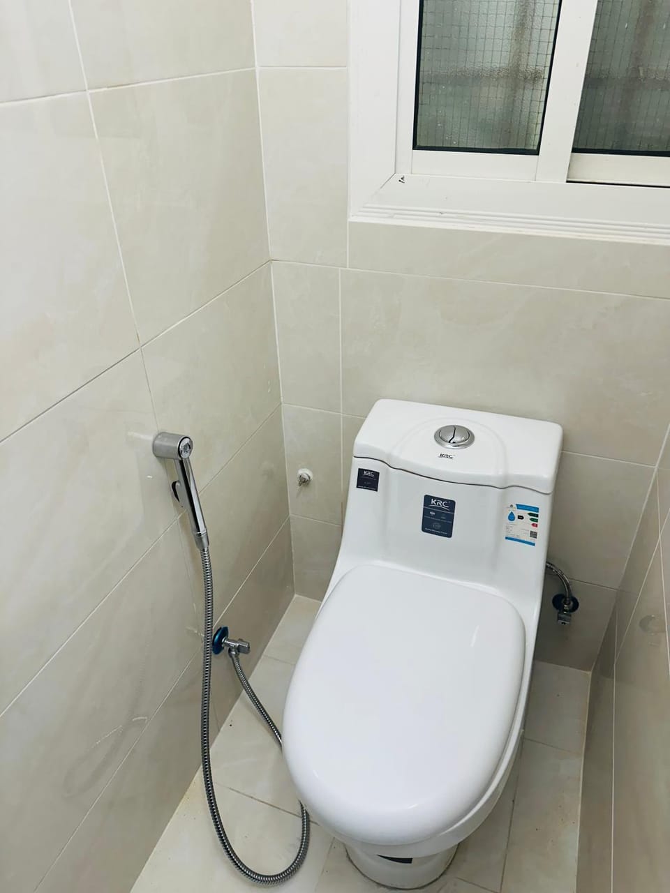 غرفه صغيره ب حمام Apartment in Riyadh Province