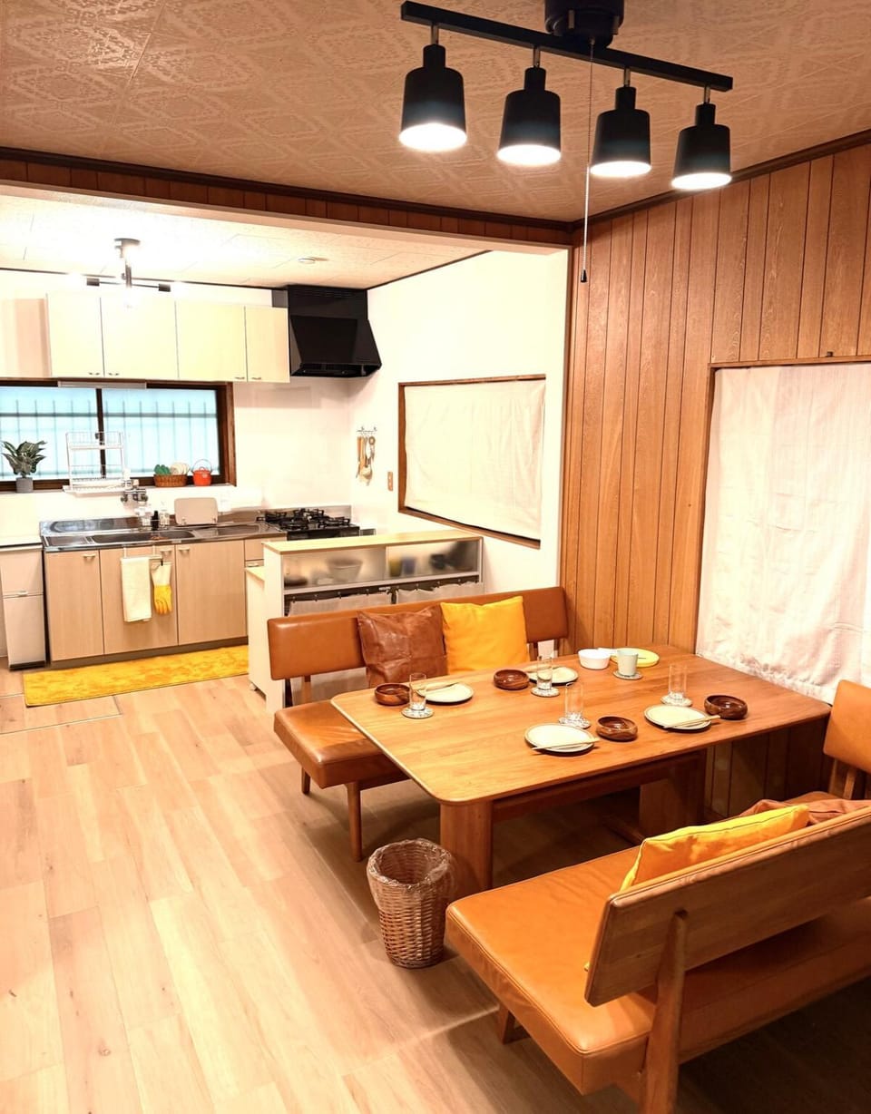 ぽんぽこハウス Apartment in Aichi Prefecture