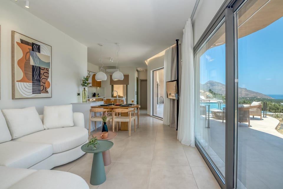 Living room, Seating area, Dining area