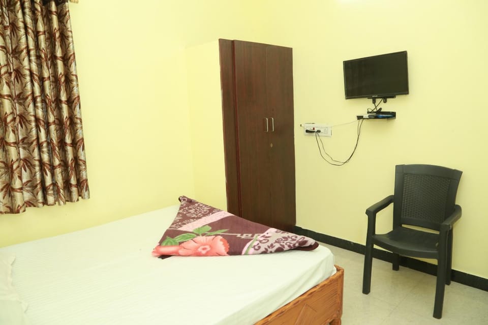 Sky Touch Inn Hotel in Tamil Nadu