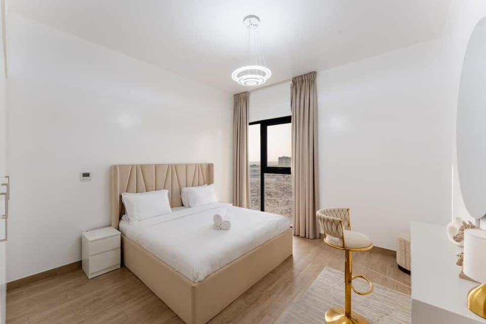 Premium Stunning 2-Bed Beachfront Apartment - Cyan Beach Residence Apartment in Al Sharjah