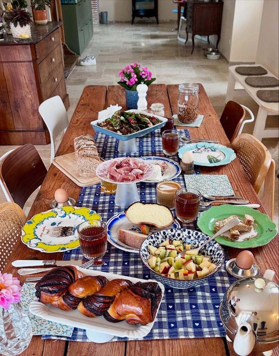 Food and drinks, Breakfast, Lunch