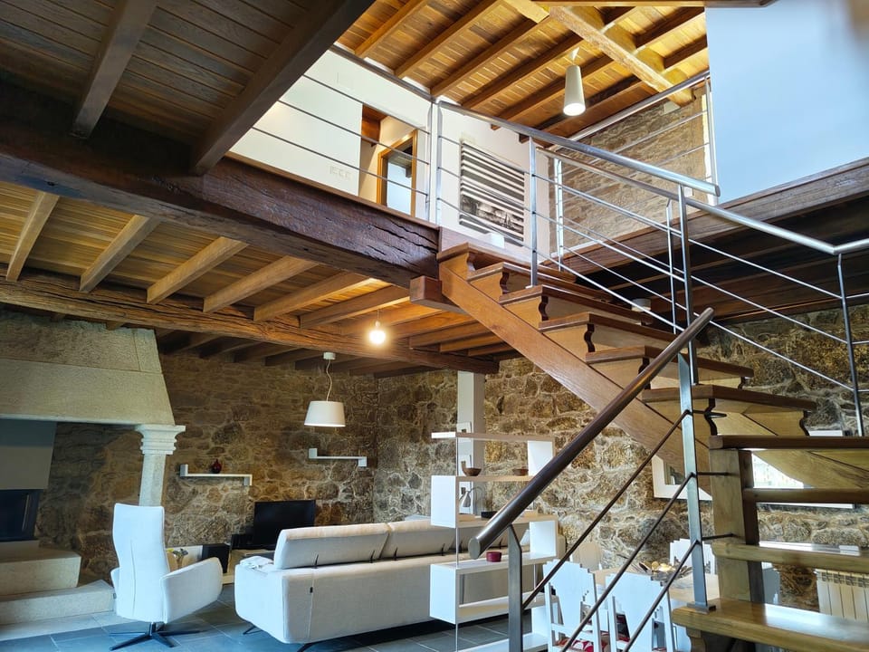 Casa Mourelos House in Galicia