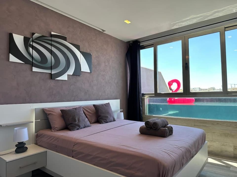 Private Pool Luxury Penthouse Apartment in Sliema