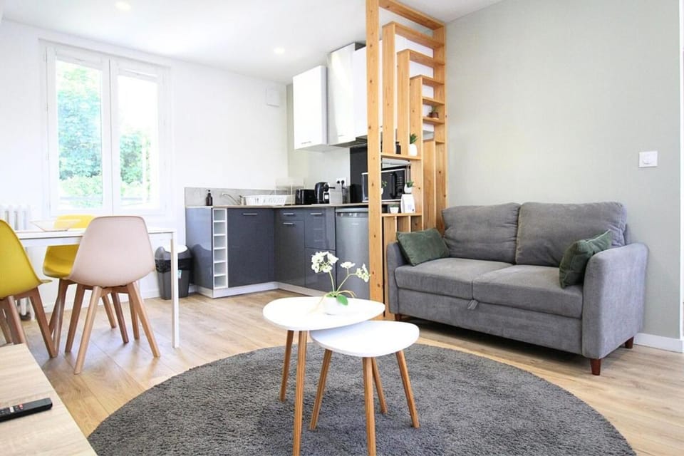 Le PopArt - T3 design - Disney, Gare, Hypercentre Apartment in Lagny-sur-Marne
