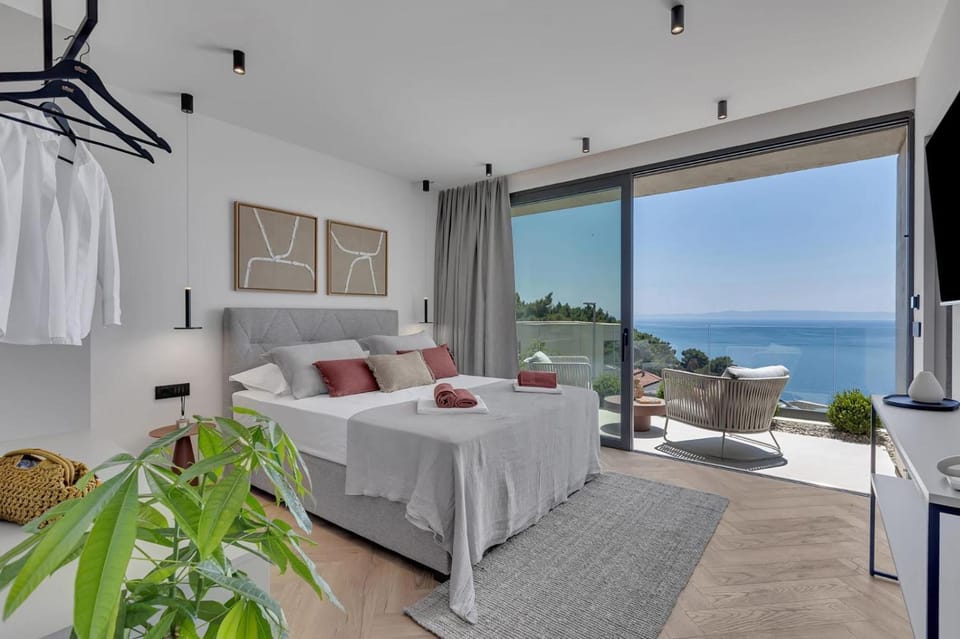 Villa FRAGMENT - Designer Villa with jacuzzi Villa in Brela