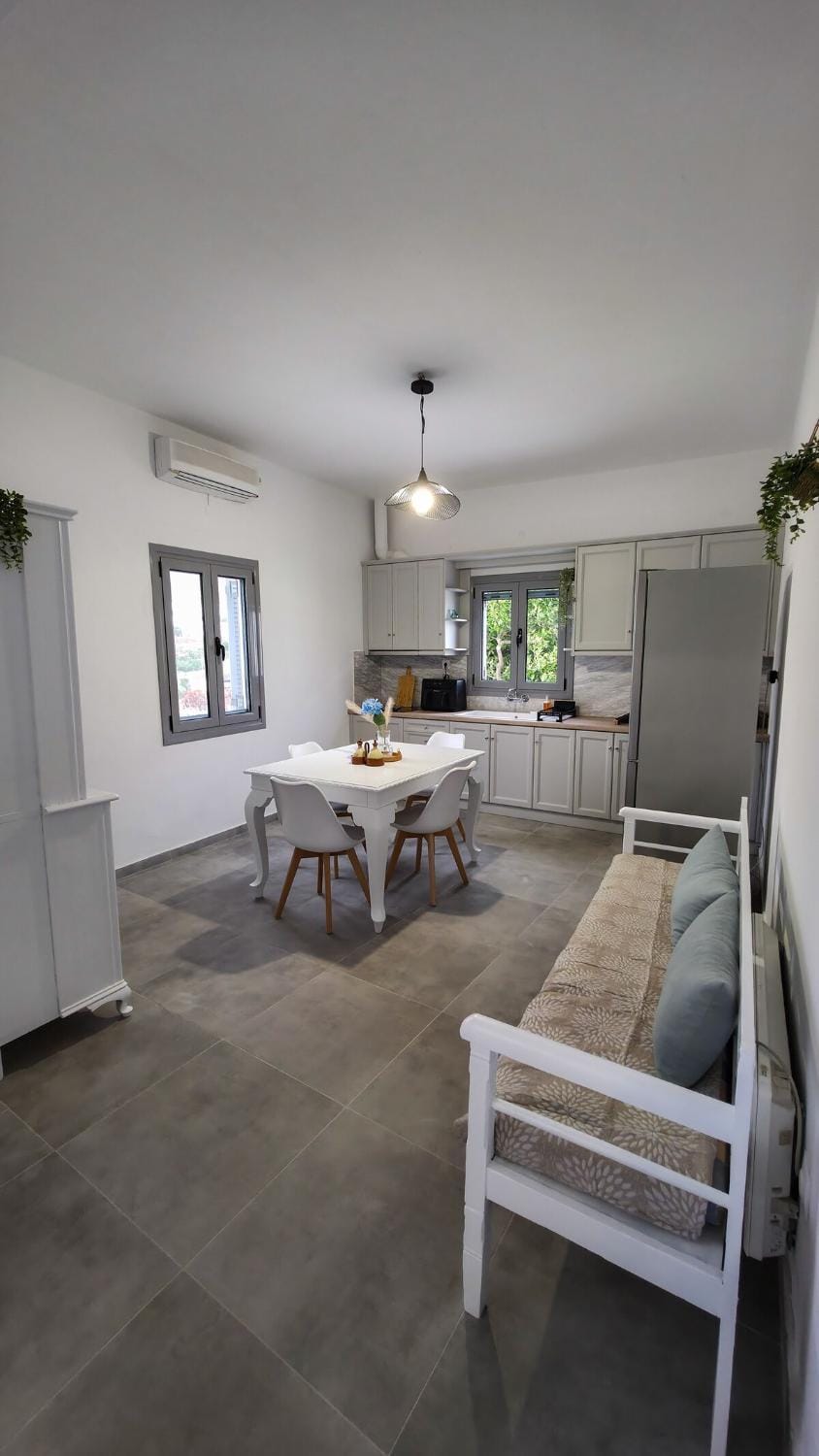 Elysium Sifnos Country House in Milos