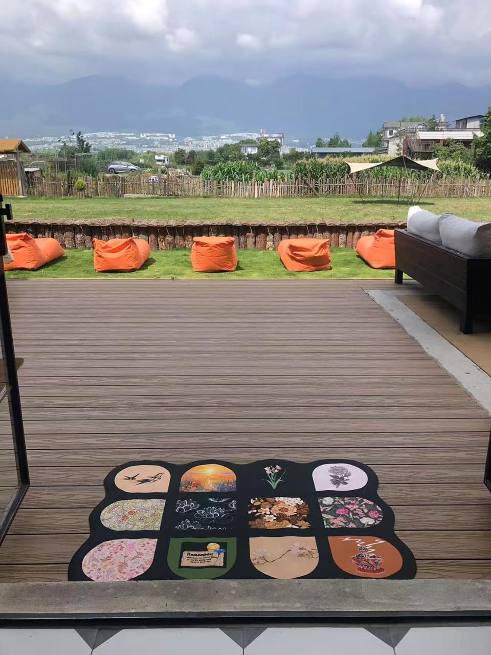 Property building, Garden, Balcony/Terrace