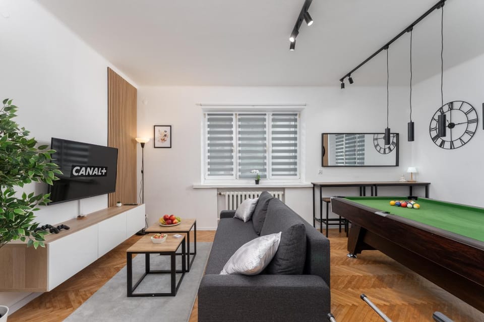 Billiard