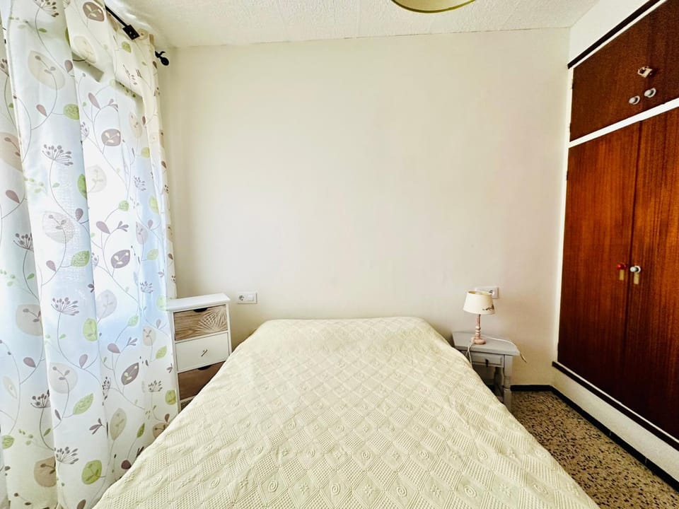 Global Immo 2211 Claudia A2 Apartment in Roses