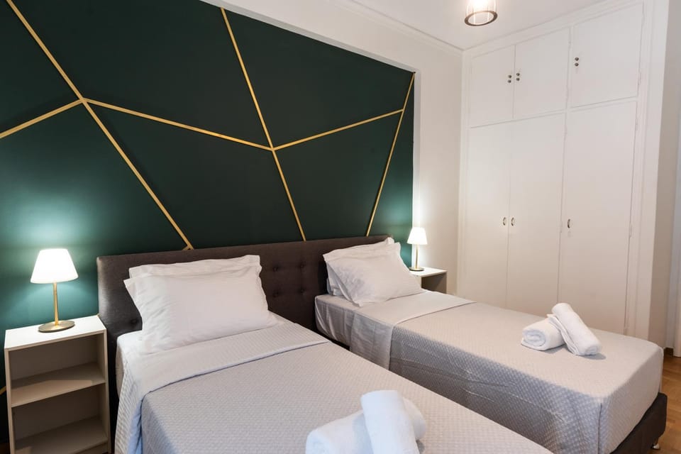 Bed, Photo of the whole room, Bedroom, towels, wardrobe