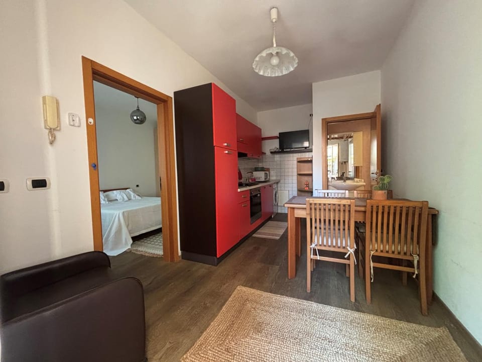 CN021 - Cesenatico, bilocale con corte in posizione centrale Apartment in Cesenatico