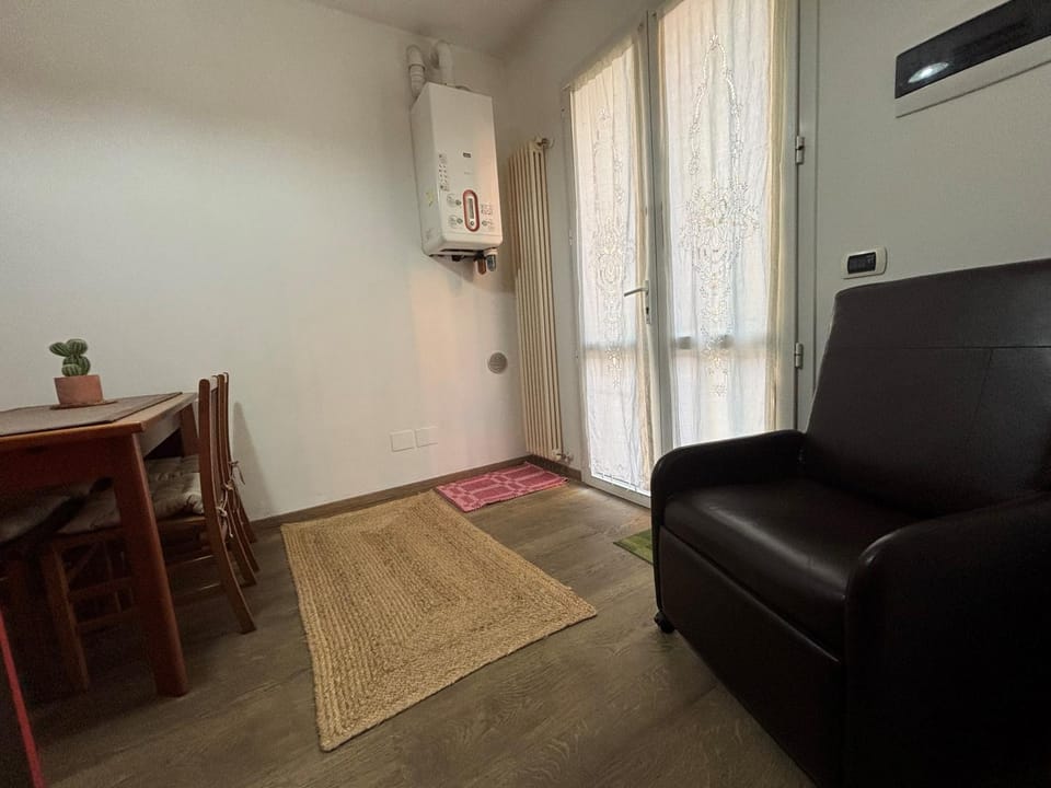 CN021 - Cesenatico, bilocale con corte in posizione centrale Apartment in Cesenatico