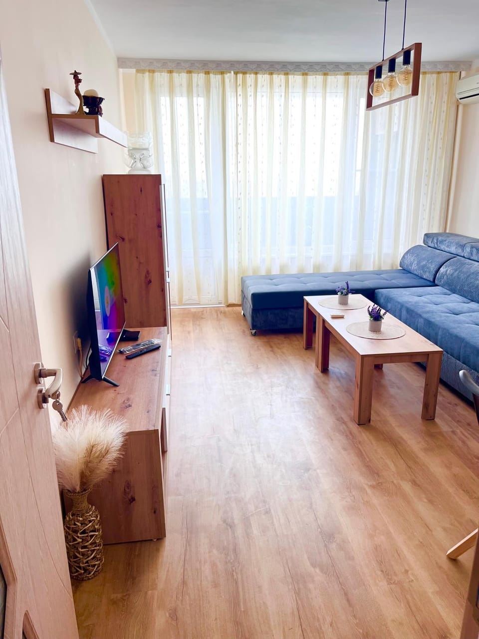 Communal lounge/ TV room, Seating area
